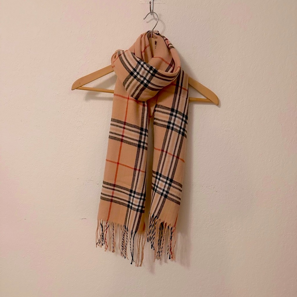 Lightweight Plaid/Tartan Fringe Scarf
